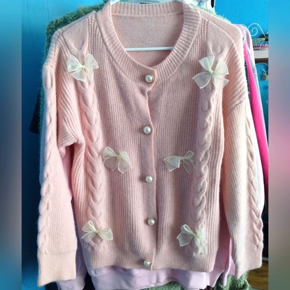NWOT Pink Bow Cardi With Pearl Buttons - Picture 2 of 4